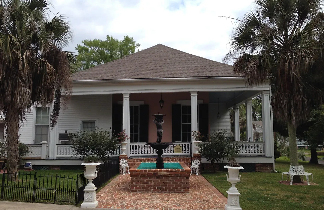 Stone House Musical B&B-1